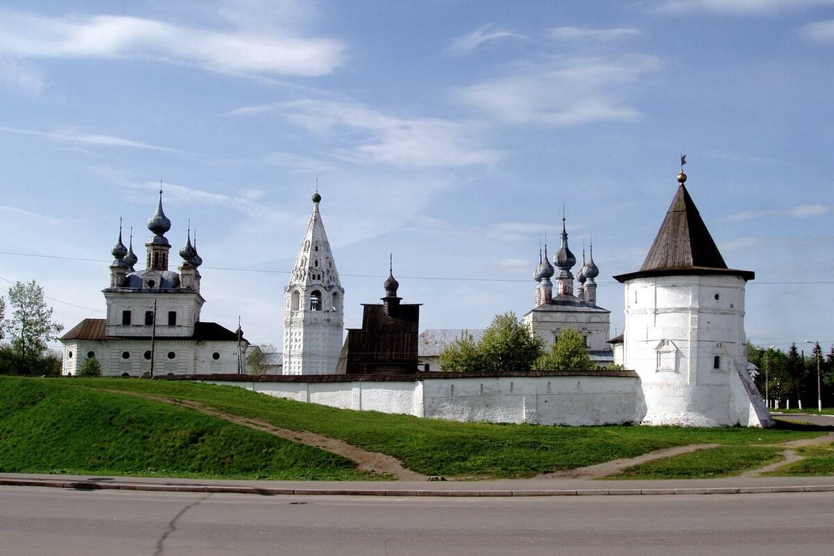Фотографии.